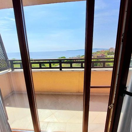 Vip Apartments In Sozopol Bagian luar foto
